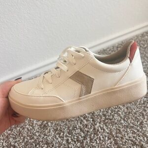 Dr. Scholl's Madison Cream and Tan Sneakers size 7.5 Women